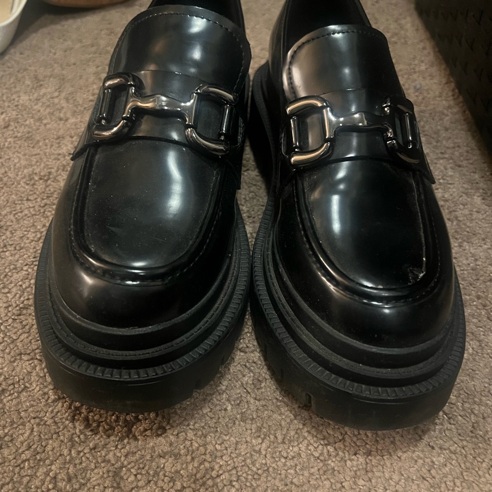 Women’s Black Loafers